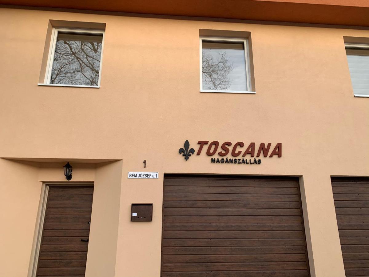 Toscana 4 Debrecen Eksteriør bilde
